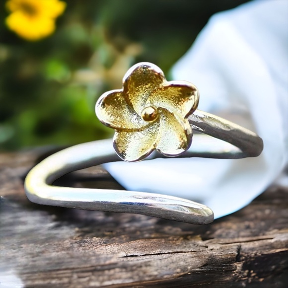 Plumeria Flower Ring Silver and Gold Band , Hawaii Ring , Adjustable - Picture 1 of 7